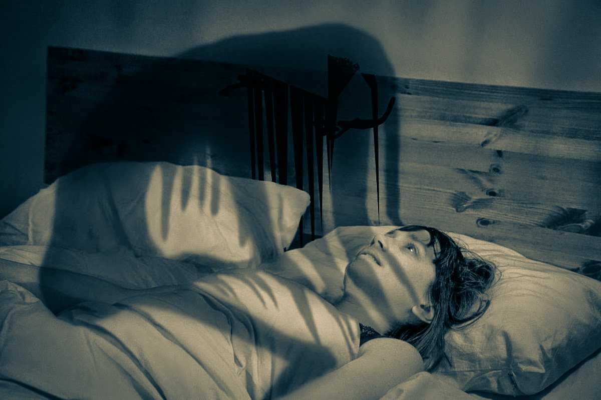 К чему снятся призраки во сне: значение по сонникам
