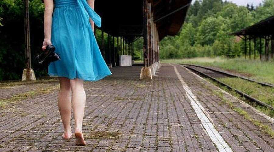 К чему снится ходить босиком — 27 значений