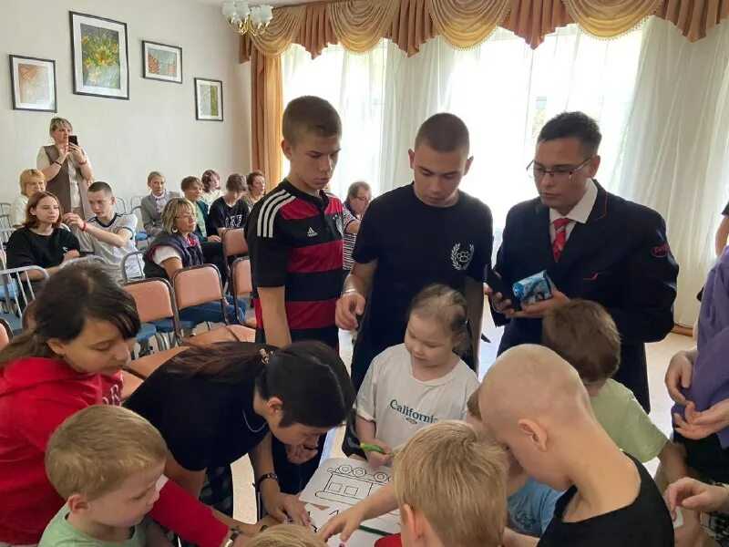 Приснился детский дом с детьми во сне